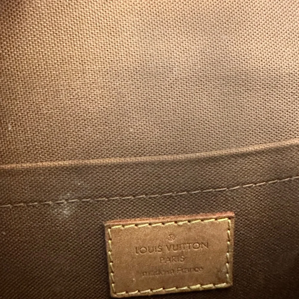 Louis Vuitton handbag